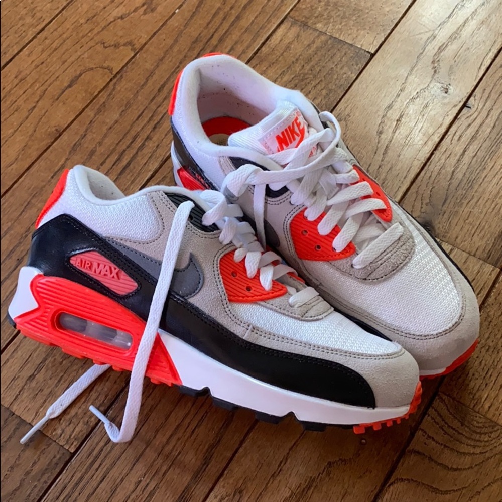 Nike Air Max 90